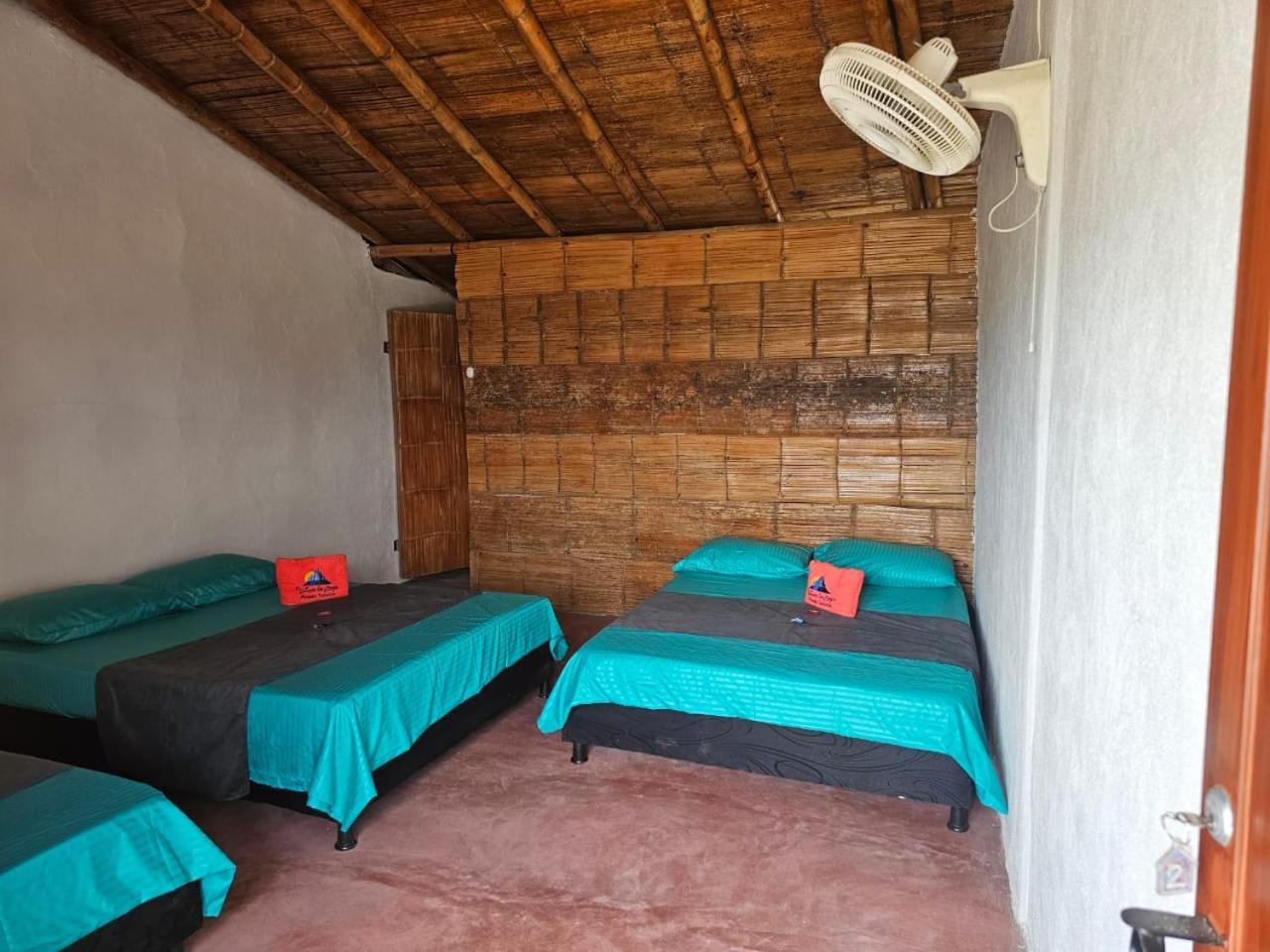 Estadero Los Hoyos Villavieja Exterior photo